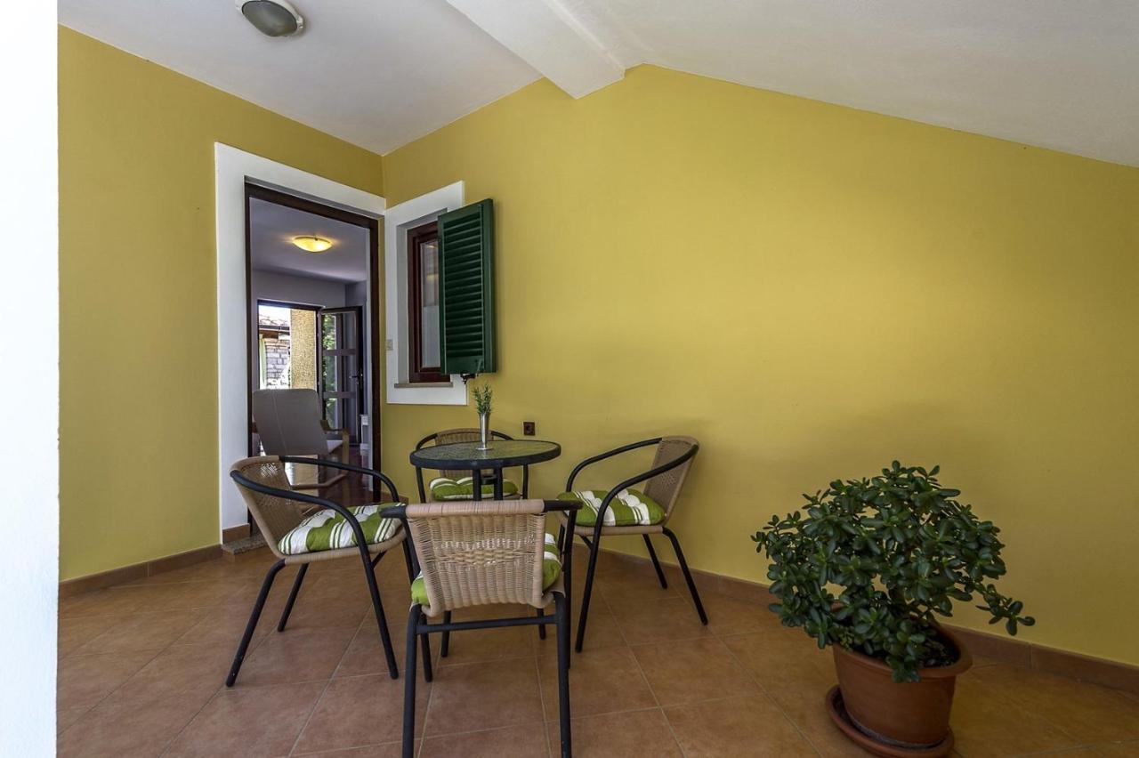 Spacious Three-Bedroom Villa Balun With Pool Poreč Kültér fotó