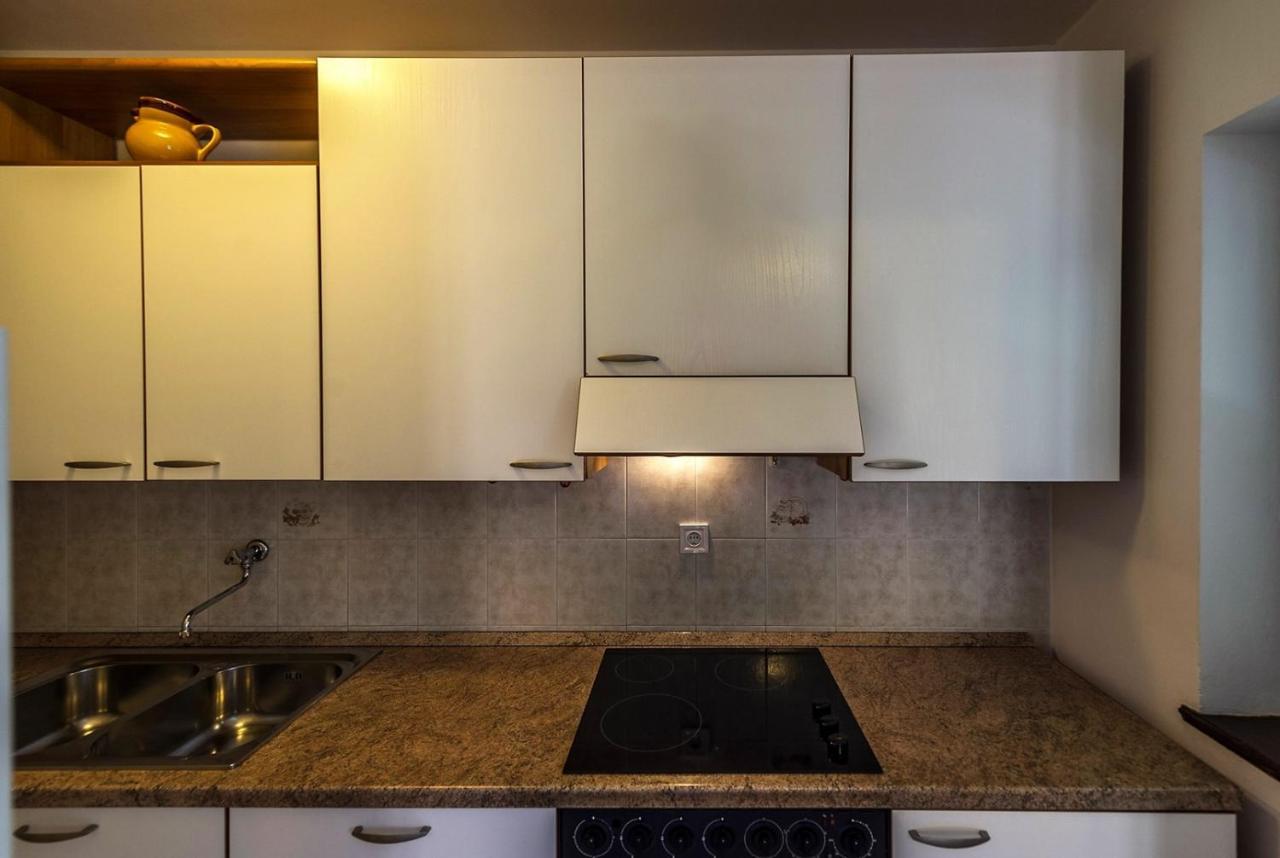 Spacious Three-Bedroom Villa Balun With Pool Poreč Kültér fotó